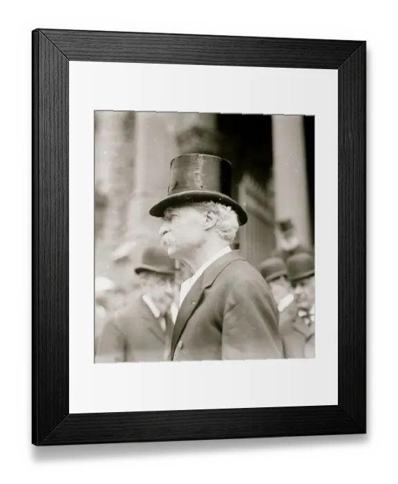 Framed Print : Mark Twain (photo)