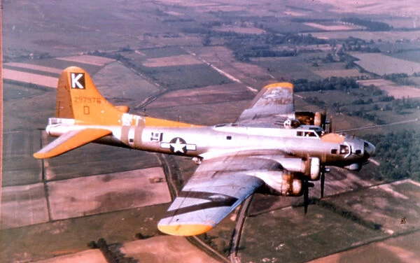 Boeing B-17G aloft