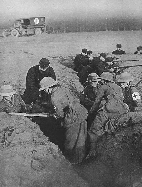 First Aid Nursing Corps in the trenches, 1915