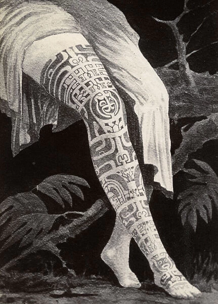 Pacific Islands, Oceania: tattooed, tattoo, tattooing of a leg