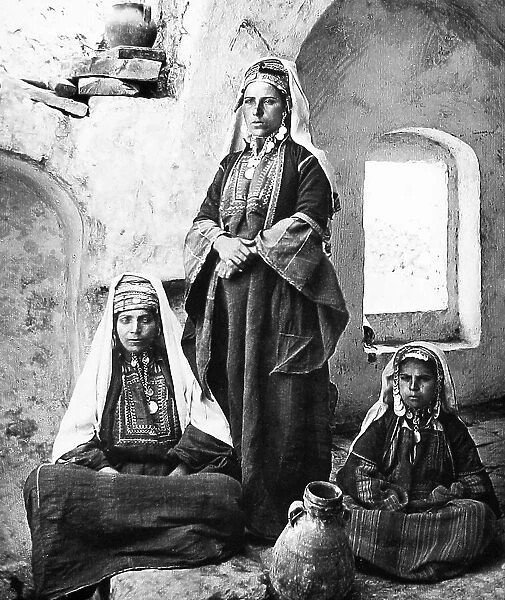 Palestine Bethlehem Women pre-1900