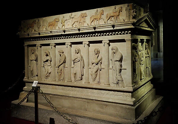 Sarcophagus of mourning women. 4th century BC. From Royal Ne
