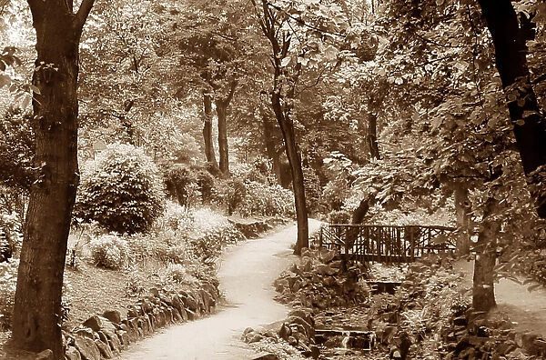 Wells Walk, Ilkley in the 1930s