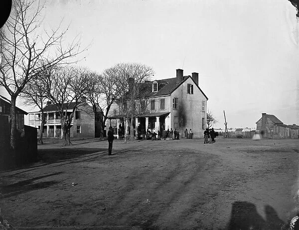 CIVIL WAR: YORKTOWN, 1862. View of the Tabb House in Yorktown, Virginia. Photograph