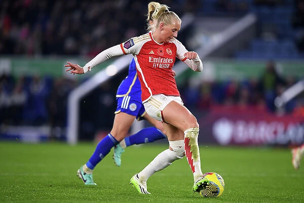 Arsenal Women's Superiority: Stina Blackstenius Nets Fifth Goal vs. Leicester City in WSL