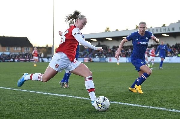 Arsenal's Beth Mead in Action Against Chelsea Women in FA WSL Match