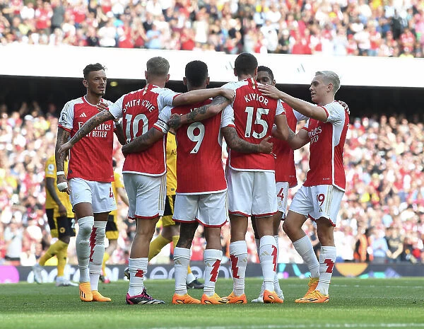 Arsenal's Five-Star Victory: Jakub Kiwior Scores the Decisive Goal vs. Wolverhampton Wanderers (2022-23)