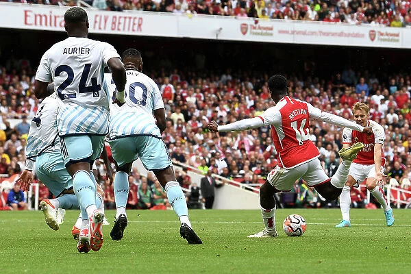 Arsenal's Nketiah Scores First Goal of 2023-24 Season Against Nottingham Forest