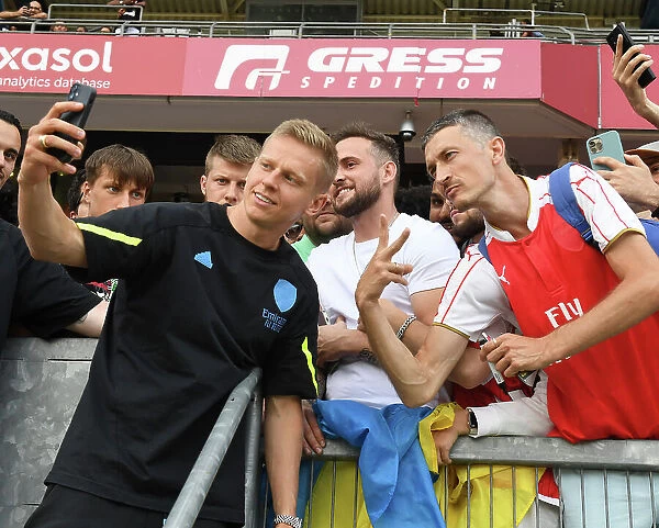 Arsenal's Oleksandr Zinchenko Interacts with Fans Before Nuremberg Pre-Season Friendly