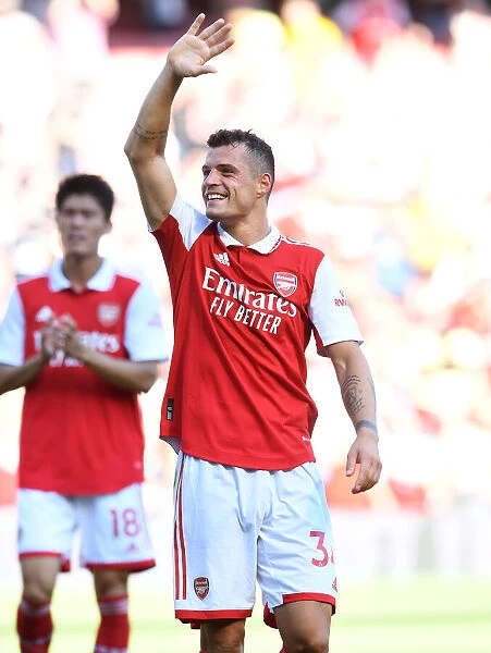 Granit Xhaka's Emotional Family Reunion: Arsenal's Victory Over Leicester City (2022-23)