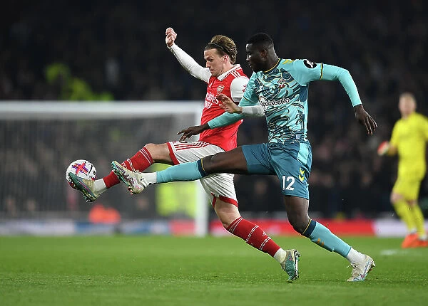 Intense Battle for Ball Possession: Arsenal vs. Southampton in Premier League Showdown