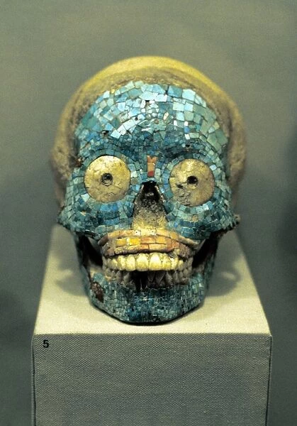 Skull covered in turquoise mosaic. Mixtec 1400-152l, southern Mexico. Pre-Columbian