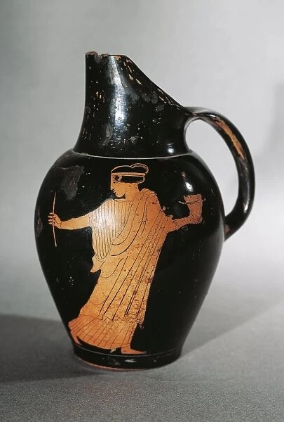 Vase portraying Circe