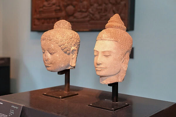 Ancient heads of the Buddha, from Thailand (sculpture)