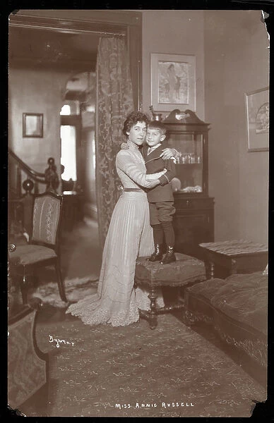 Annie Russell, c. 1900 (b  /  w photo)