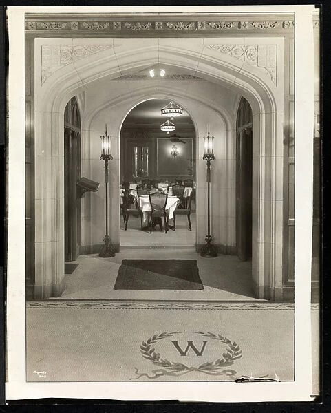 Archway leading into the dining room of the Hotel Woodward, Broadway and 55th Street