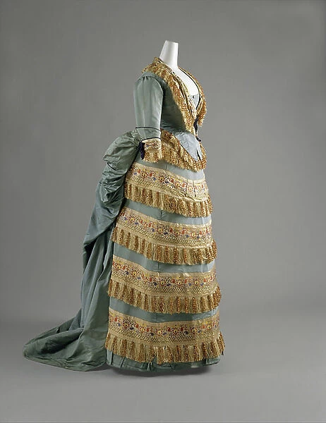 Ball gown, c. 1872 (silk)