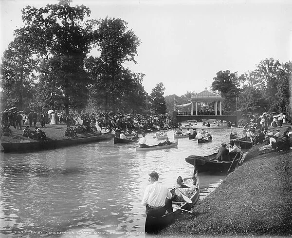 Band concert on Grand Canal, Belle Isle Park, 1903-20 (b  /  w photo)