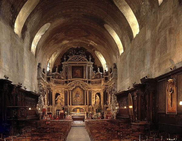 Baroque architecture: Notre Dame Church (late 17th-early 18th century). Internal view