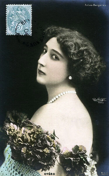 The beautiful Otero with the follies Bergeres, postcard early 20th century. (photo)