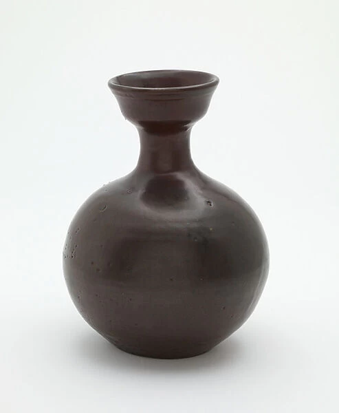 Bottle, 19th-early 20th century (stoneware with iron glaze)