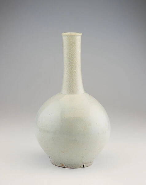 Bottle, late 19th - early 20th century (porcelain with transparent, pale blue glaze)