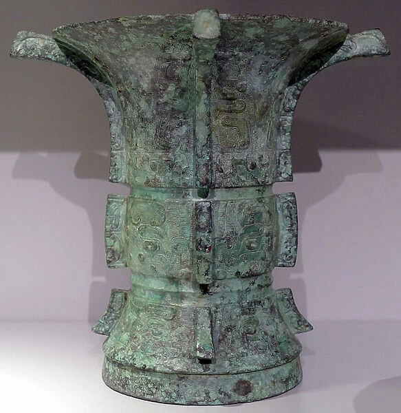 Bronze ritual wine vessel, 11th bc