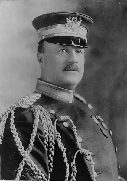 Captain Archibald Willingham Butt, 1909 (b  /  w photo)