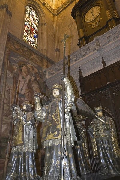 Cathedral interior with tomb of Christopher Columbus (carved wood) (see also 329903)