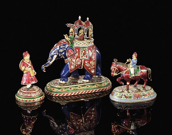 Chess pieces, 19th century (mixed media)