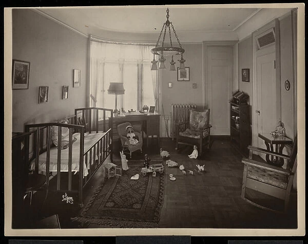 A childs bedroom in the A. C. Cronin residence, 1915-16 (silver gelatin print)