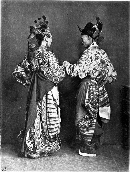 China, 2 actors (men) c. 1870 (photo)