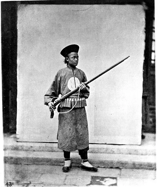 China, soldier, c. 1870 (photo)