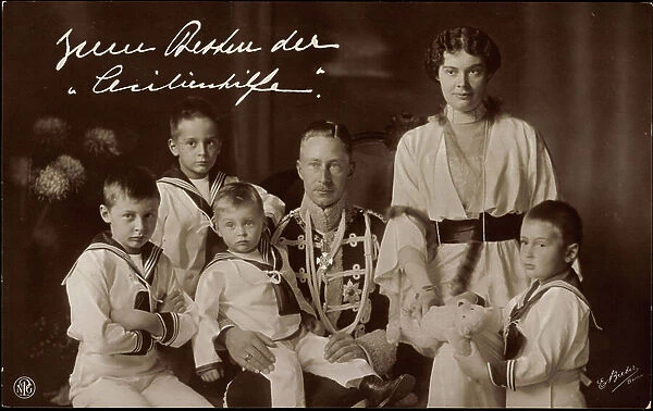 Crown Prince August Wilhelm u Cecilie with Sons