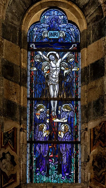 Crucifixion (stained glass)