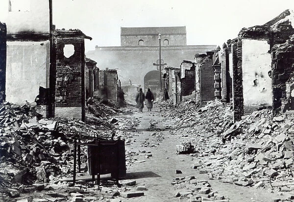 The destruction in China during the Boxer Rebellion of 1900 (b  /  w photo)