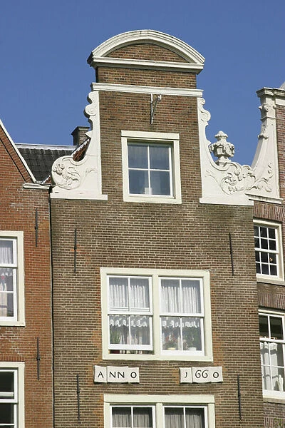 Dutch Gabled house (photo)