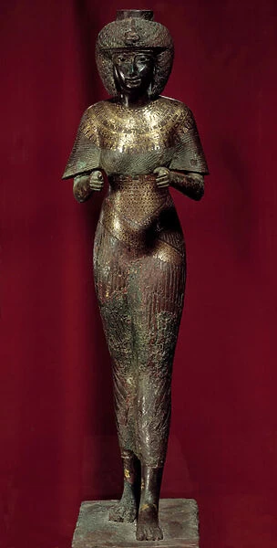 Egyptian antiquite: statuette representing the Divine Adorator Karomama