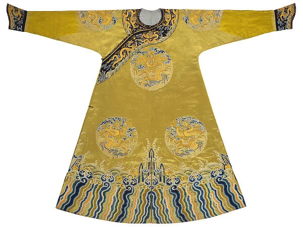 Embroidered Qiu Xiangse Dragon Robe, Longpao, early 18th century (silk)