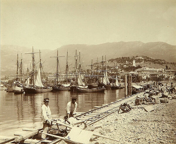 The Erection of a Pier in Yalta. Albumin Photo, 1896. Private Collection