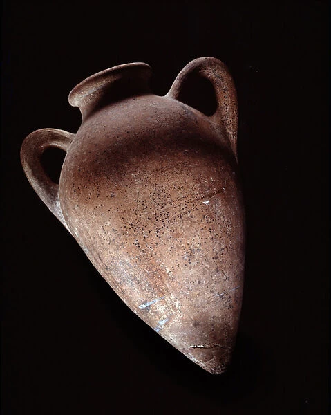 Etruscan art: clay amphora used for trade from Castiglione della Pescaia