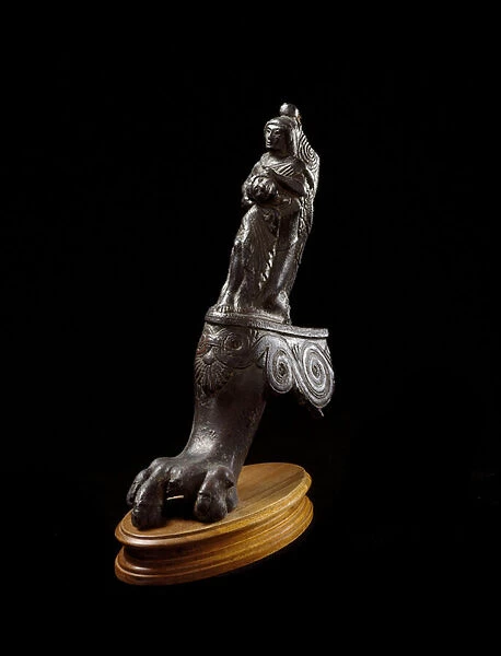 Etruscan civilization: bronze tripod in the shape of lion