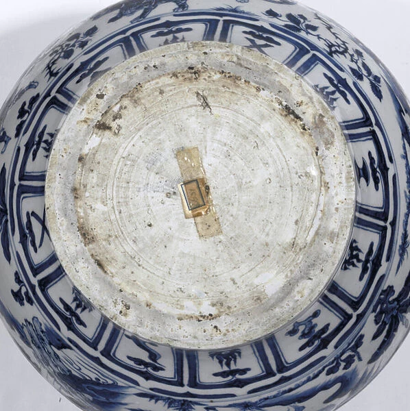 Detail of an exceptionally rare and important blue and white jar, Guan Yuan Dynasty