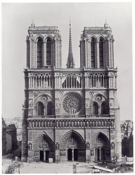 Facade of Notre-Dame, Paris, late 19th century (b  /  w photo)