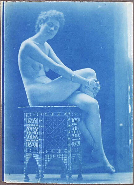 Female nude seated on a chair (cyanotype)