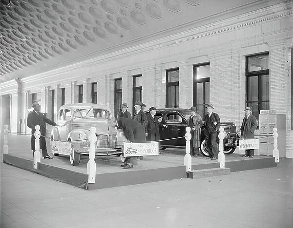 Ford Motor Company Displaying New Automobiles, Union Station, Washington DC, USA, November 1938 (b / w photo)