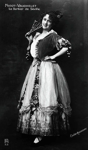 France, Ile-de-France, Paris (75): the singer Nicot-Vauchelet (Nicot Vauchelet) in Le Barbier de Seville, 1900 - Photo: cheri-rousseau