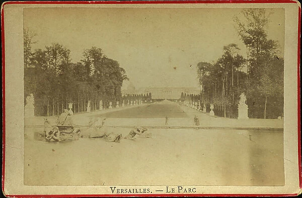 France, Ile-de-France, Yvelines (78), Versailles: Chateau seen from the park, 1875