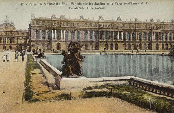 Garden front of the Palace of Versailles (colour photo)