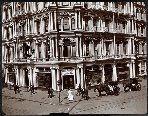 Gilsey House, Broadway and 29th Street, New York, c. 1905 (silver gelatin print)
